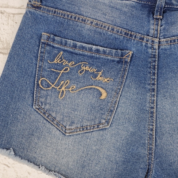 Jessica Simpson Button Fly Cut Off Ranger Shorts - Picture 5 of 7